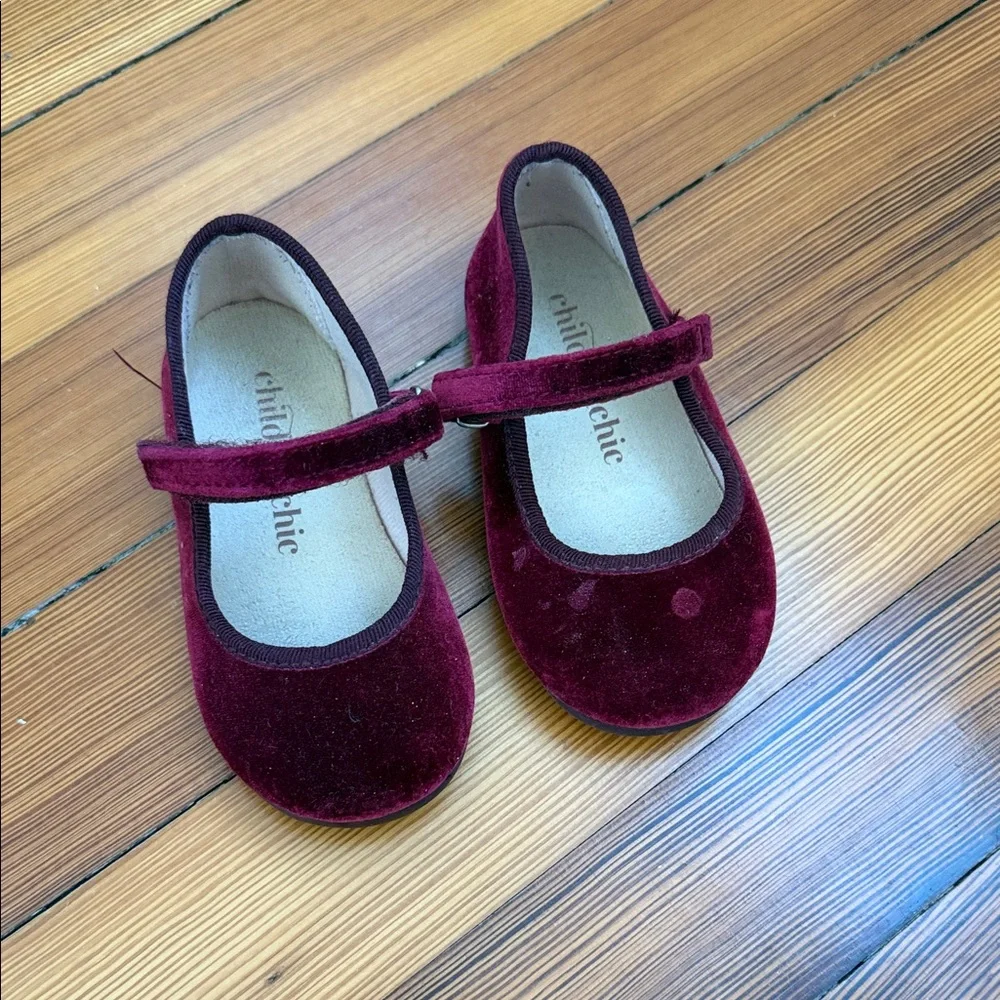 Chic Kids Velvet Burgundy Dress Shoes - Picture 1 of 2